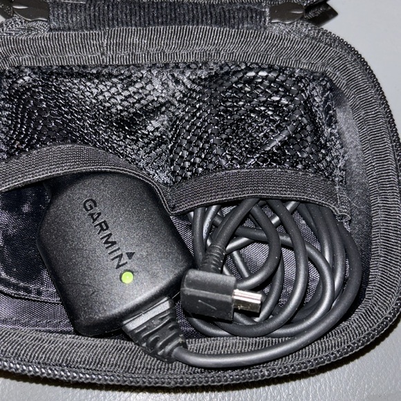 2 Garmin gps locator - Picture 3 of 4